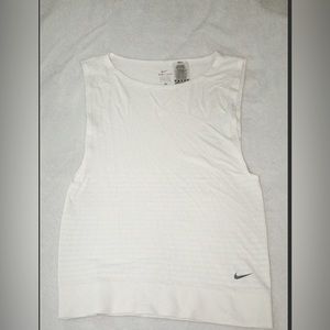 White Dri-Fit Nike Tank Women’s Small